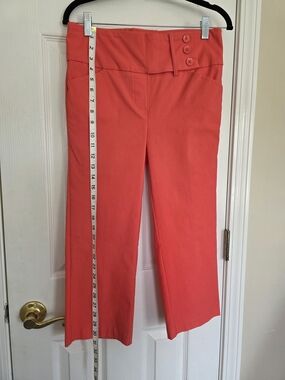 High-Rise Wide-Leg Capris in Coral NWOT.  Never Worn